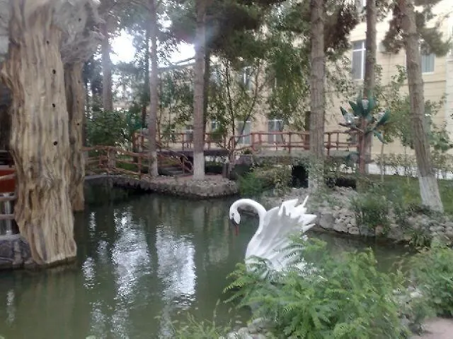 Titanik Hotel Μπακού