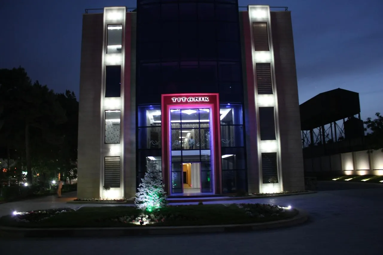 Titanik Hotel Μπακού