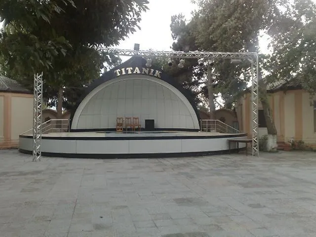 Titanik Hotel Μπακού